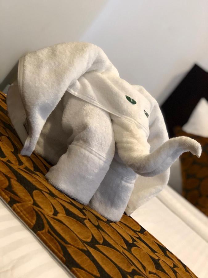 Bony'S Holiday Inn Negombo Zewnętrze zdjęcie